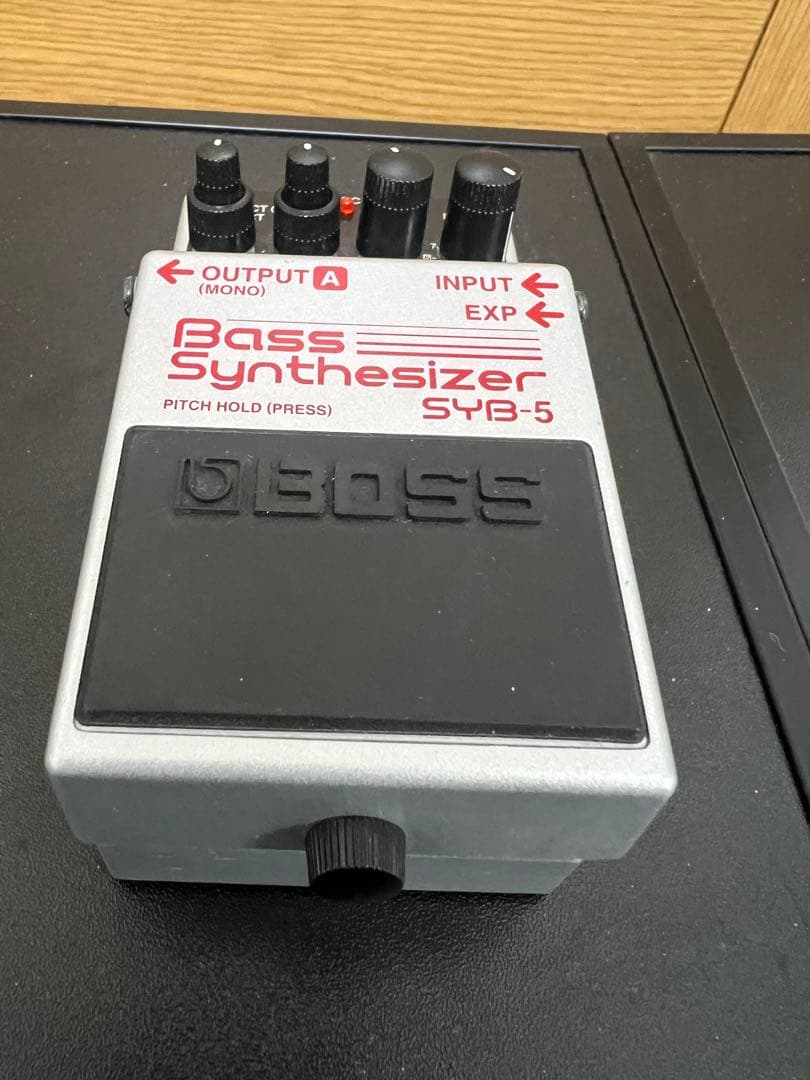 ベース BOSS Bass Synthesizer SYB-5