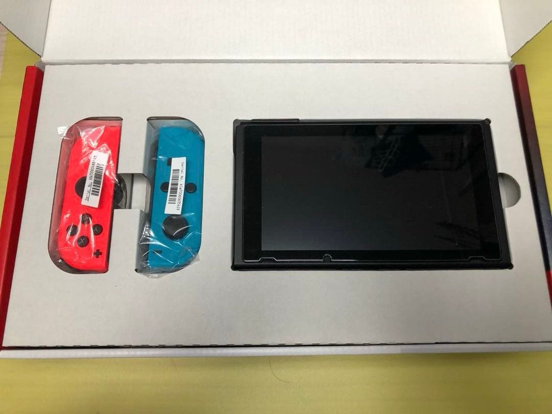 Nintendo Switch本体/プロコン2個付
