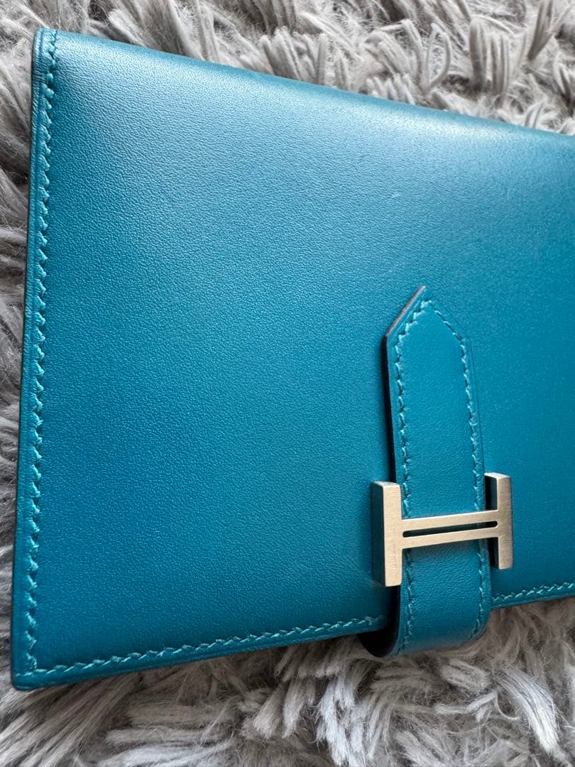 【極美品】HERMES エルメス　 べアン　コンパクト　青　ブルー　シルバー金具