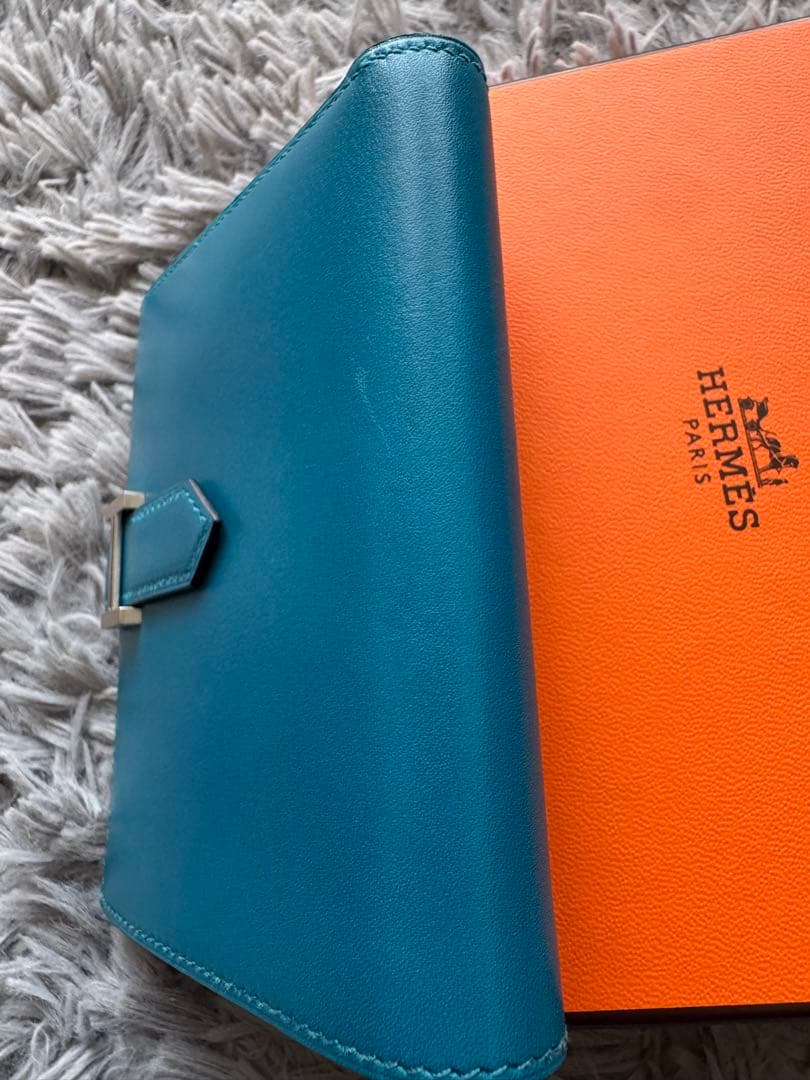【極美品】HERMES エルメス　 べアン　コンパクト　青　ブルー　シルバー金具