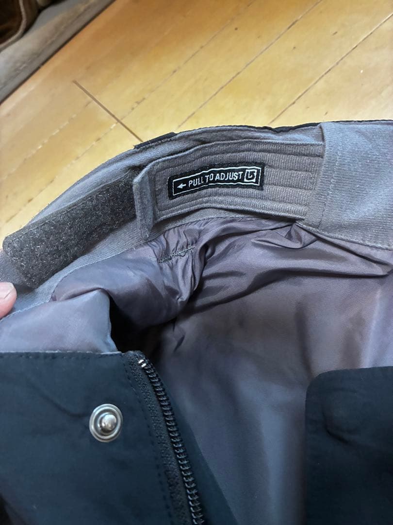 [ak] Burton スノーボードパンツ 黒