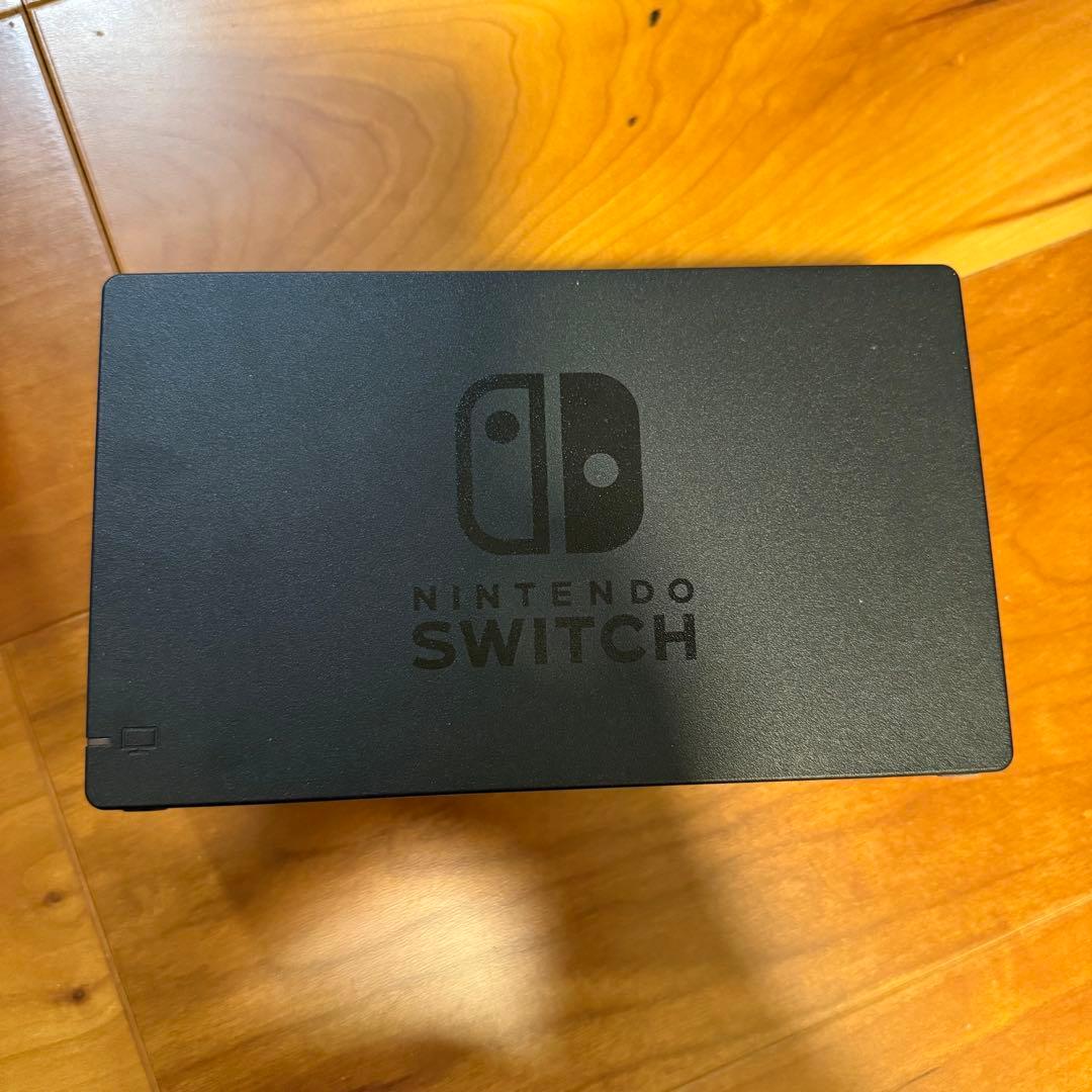 Nintendo Switch 本体、付属品付き