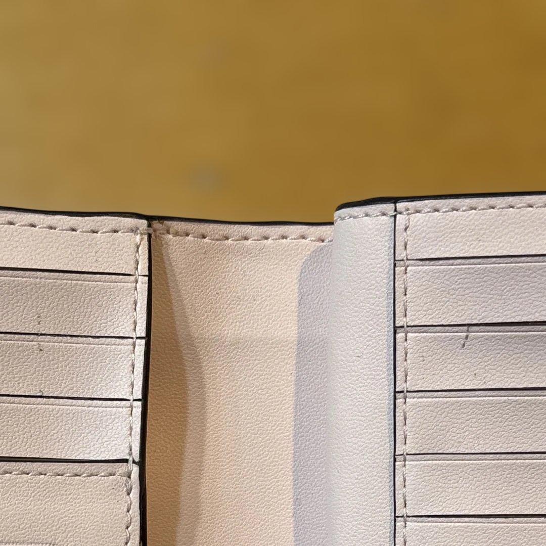 ケイトスペード　2つ折り財布