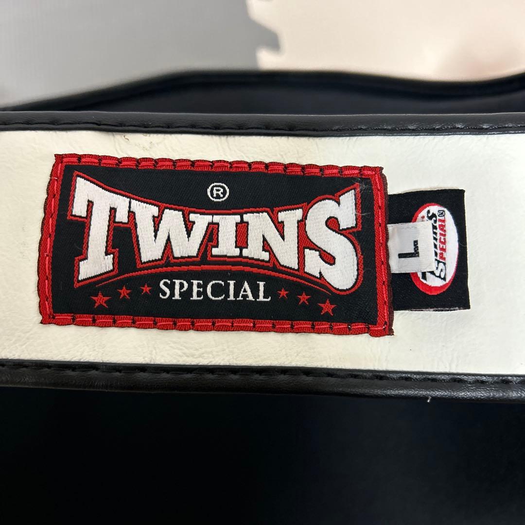 twins ボディーミット　ボディープロテクター　Ｌ