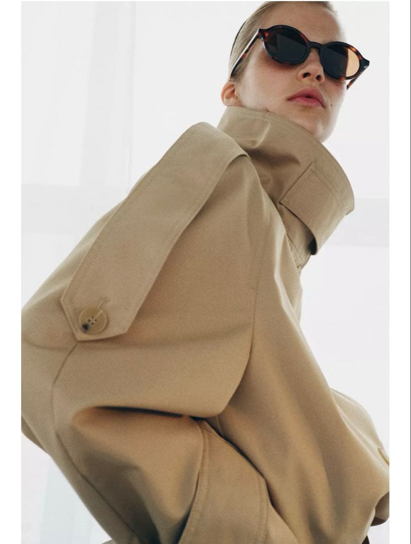 R*♡様 タグ付き新品★ZARAのショート丈ハイネックトレンチコート★Sサイズ★
