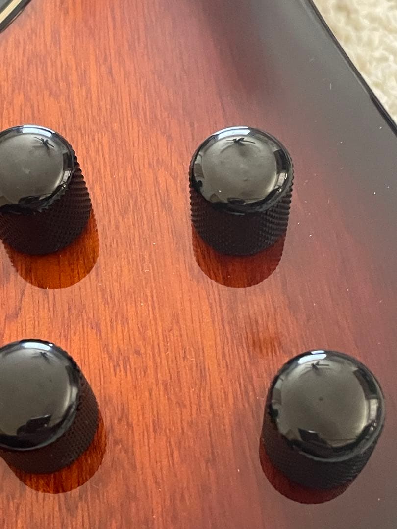 Epiphone Thunderbird IV-PRO ベース