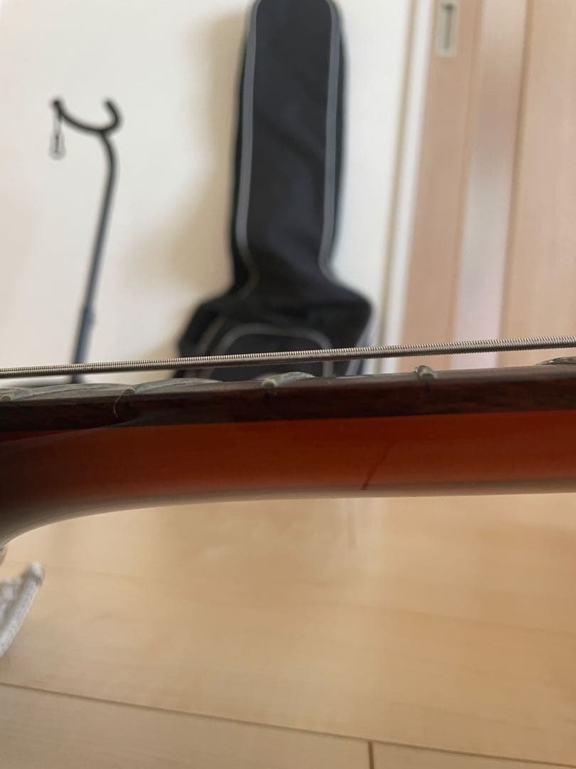 Epiphone Thunderbird IV-PRO ベース