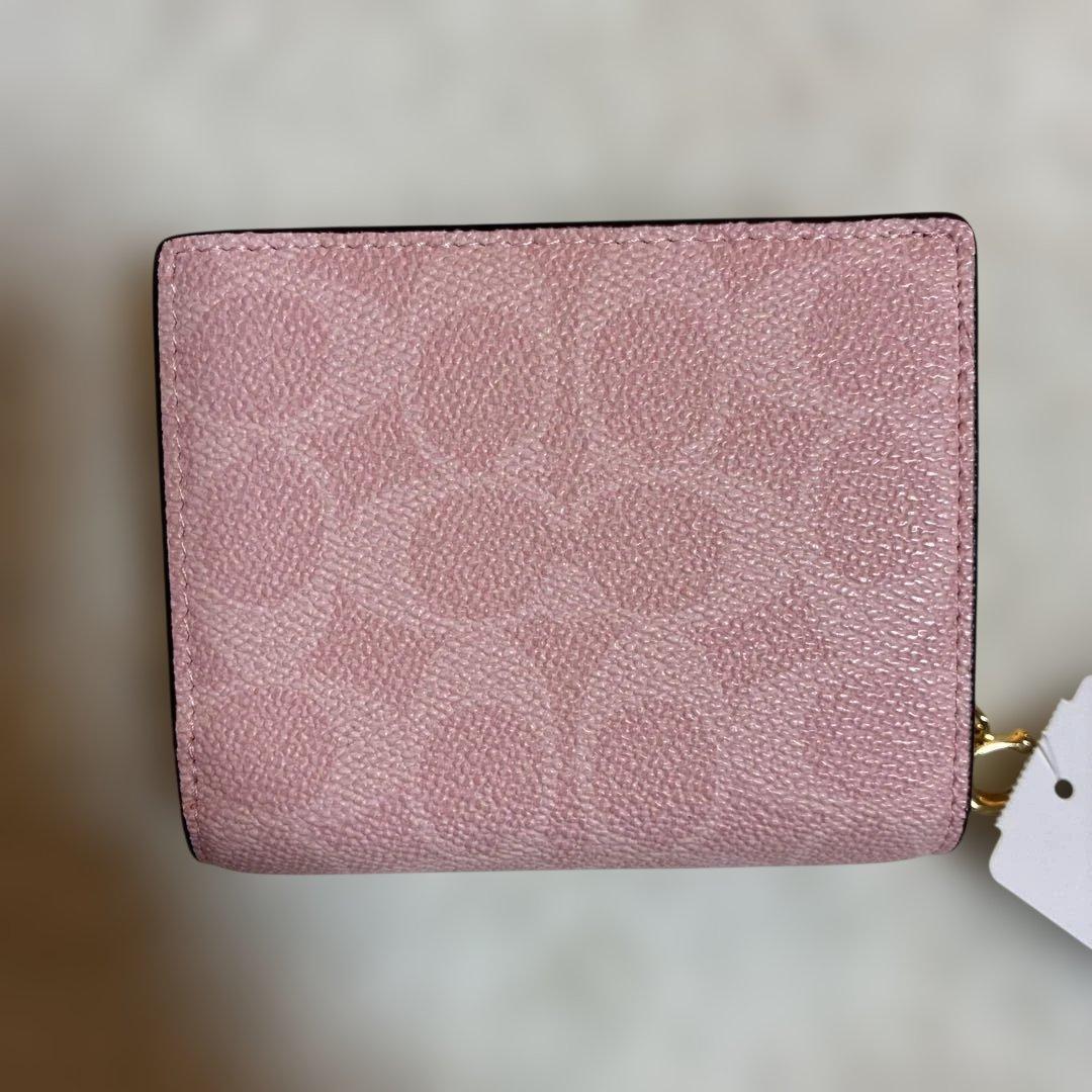 【新品未使用】COACH コーチ　二つ折り　財布　ピンク