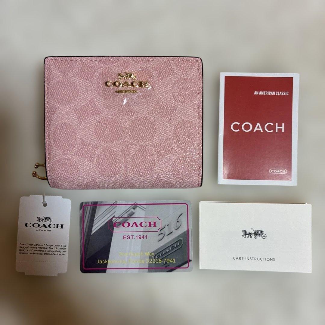 【新品未使用】COACH コーチ　二つ折り　財布　ピンク