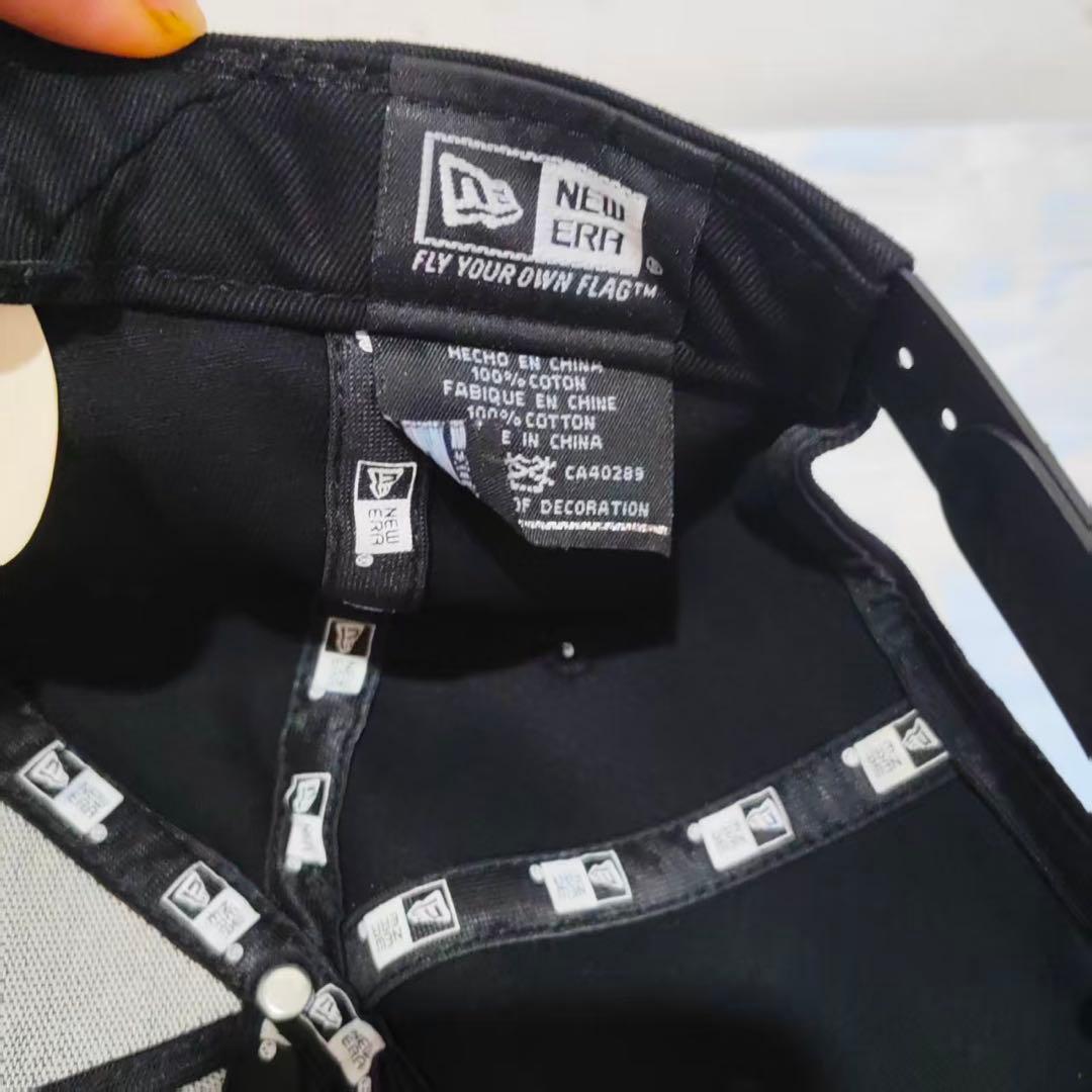 む*と様 challenger × newERA キャップ