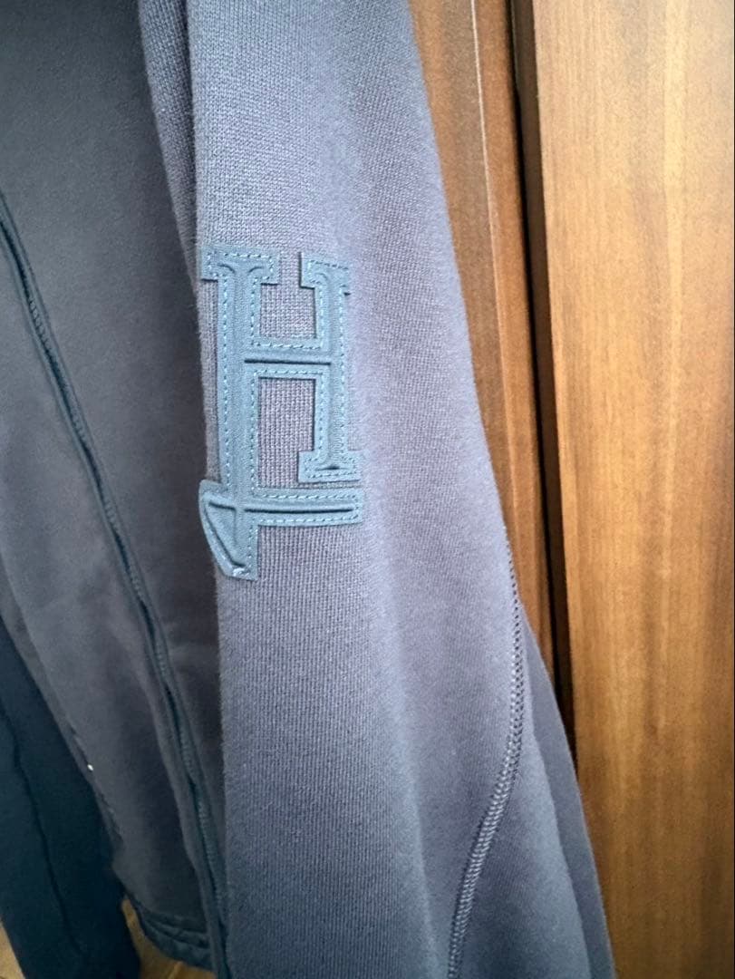 ヘルノ　Herno ジップアップジャケット
