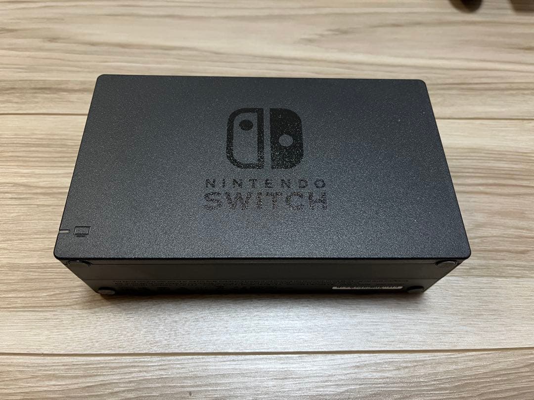 【美品】Nintendo Switch 本体 赤/青 SDカード付