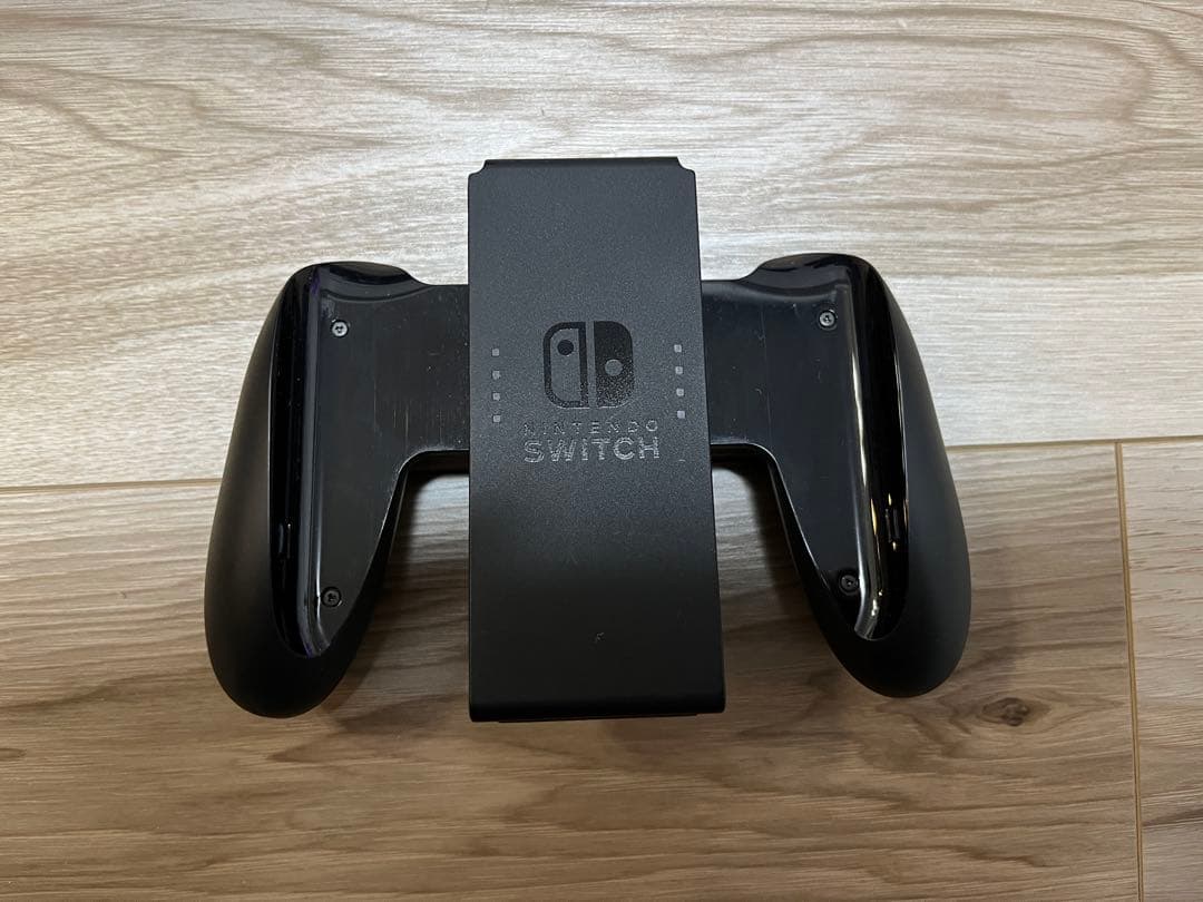 【美品】Nintendo Switch 本体 赤/青 SDカード付