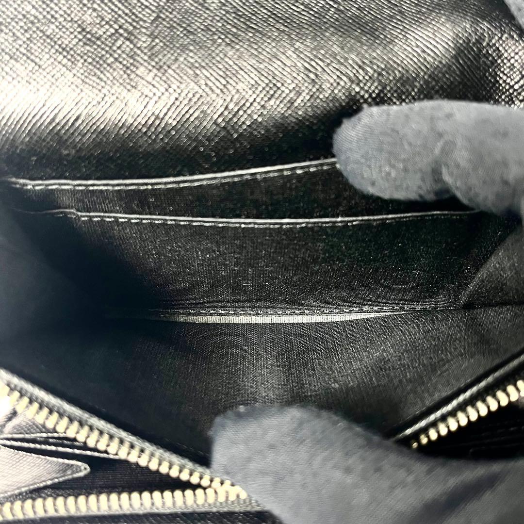 希少✨バーバリー ２つ折り財布 ノバチェック レザー キャンバス ブラック