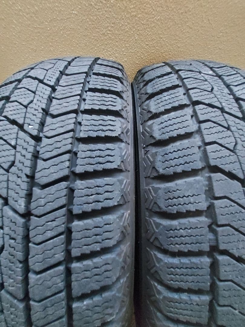 【美品】スタッドレス TOYOタイヤ 155/65R14 75H ◎人気ホイール