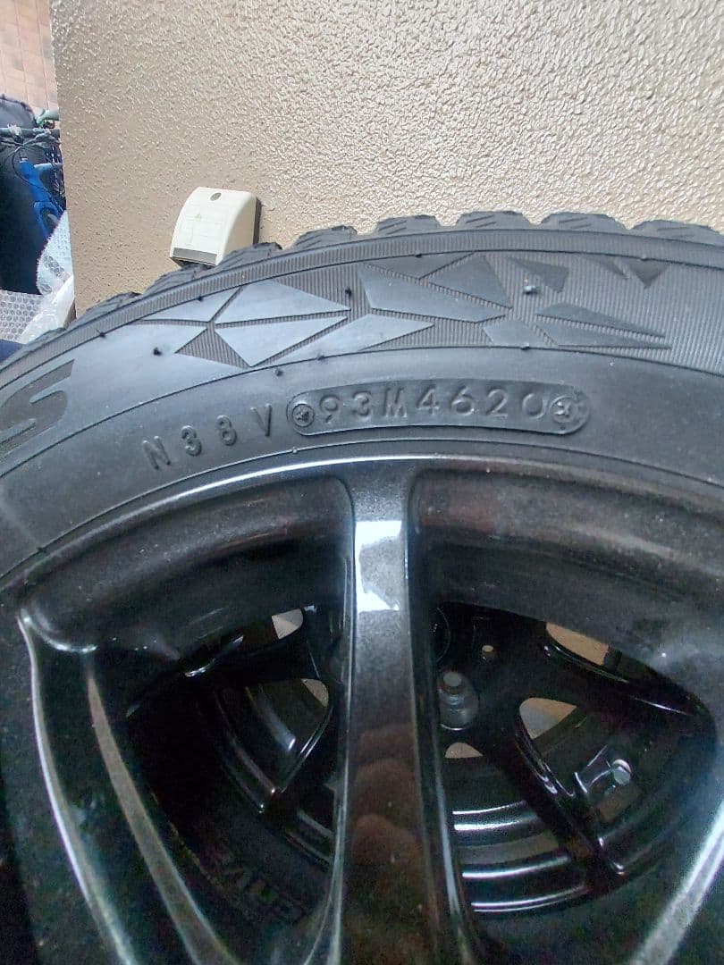 【美品】スタッドレス TOYOタイヤ 155/65R14 75H ◎人気ホイール
