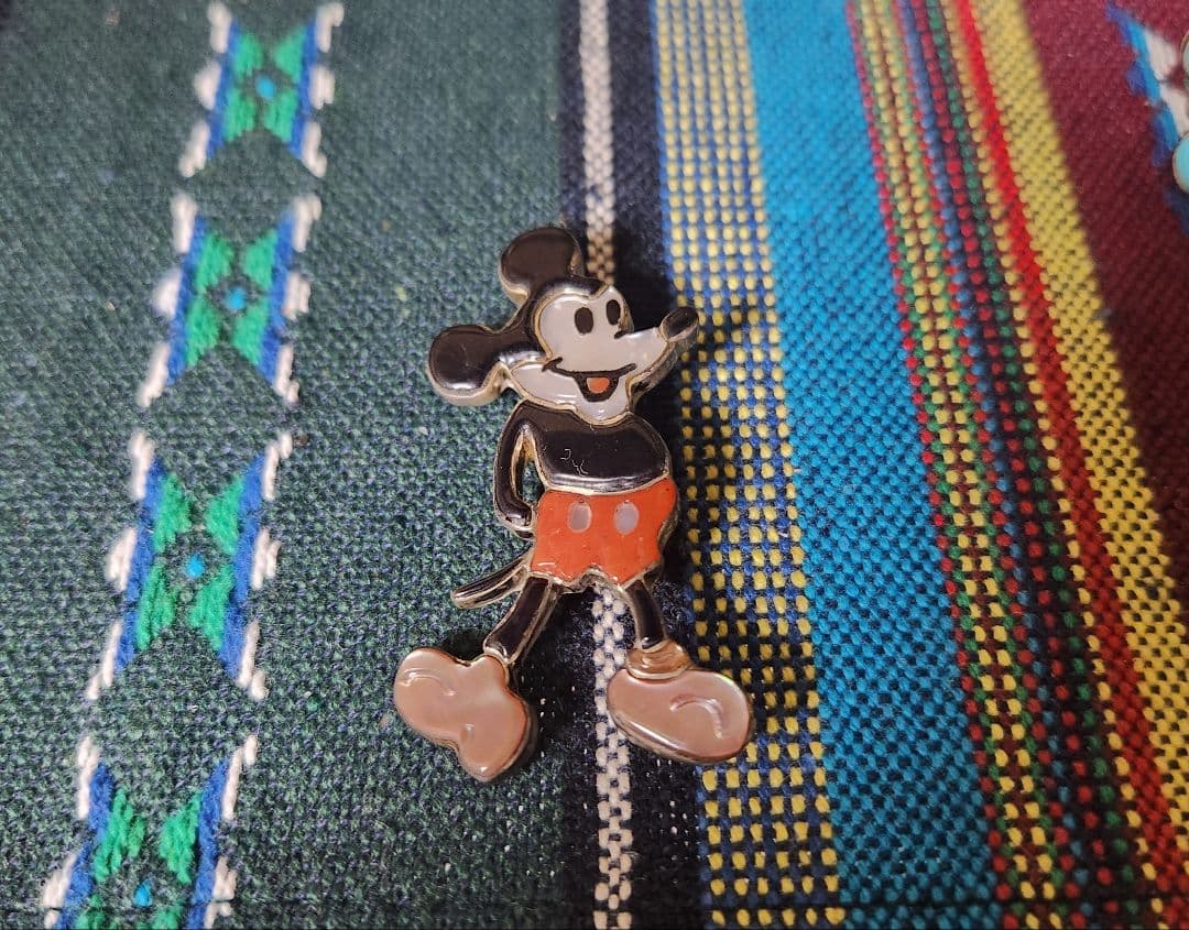 ズニ族　ミッキーフルボディトップ