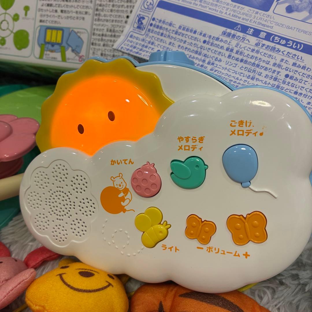 極美品 タカラトミー くまのプーさん えらべる回転6wayジムにへんしんメリー