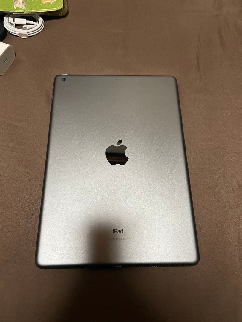 Apple iPad 第9世代本体 +smartpencil + ケース