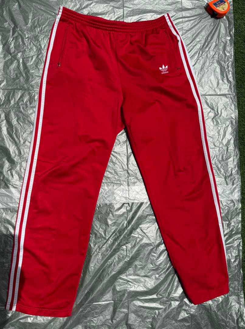 希少品／adidas 赤 ジャージ上下セット