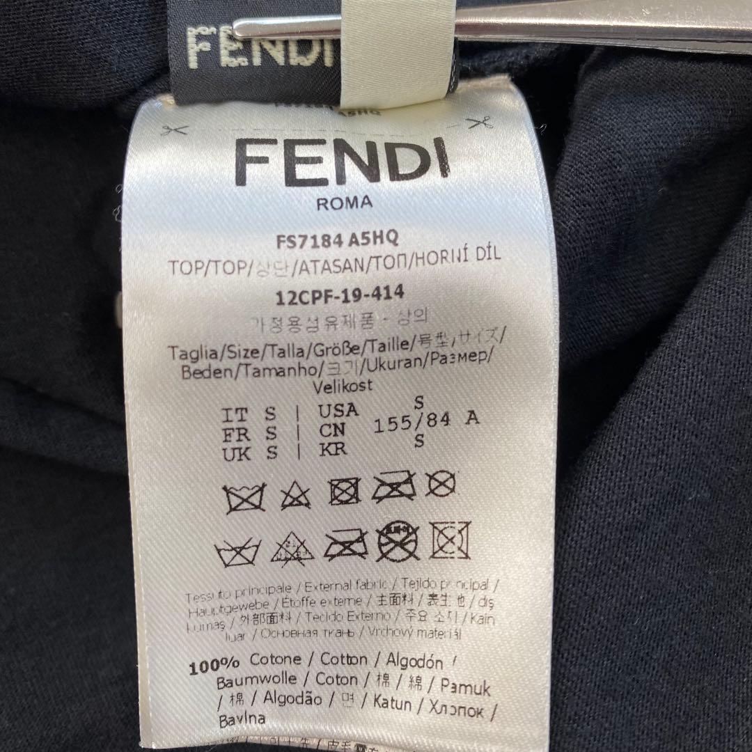 美品★FENDI フェンディ 半袖Tシャツ カットソー ミンクファーFFロゴ S