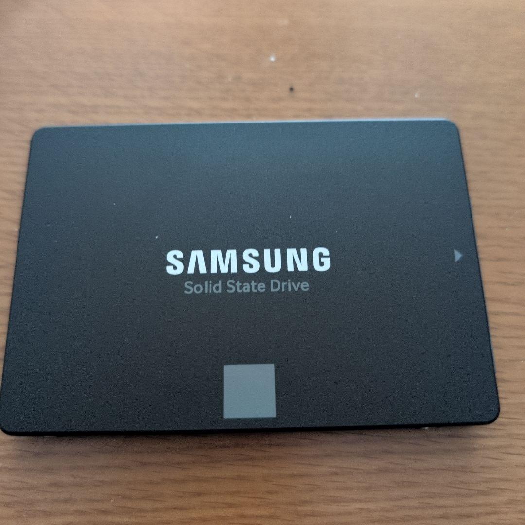 内蔵型SSD Samsung 870 EVO 500GB SSD