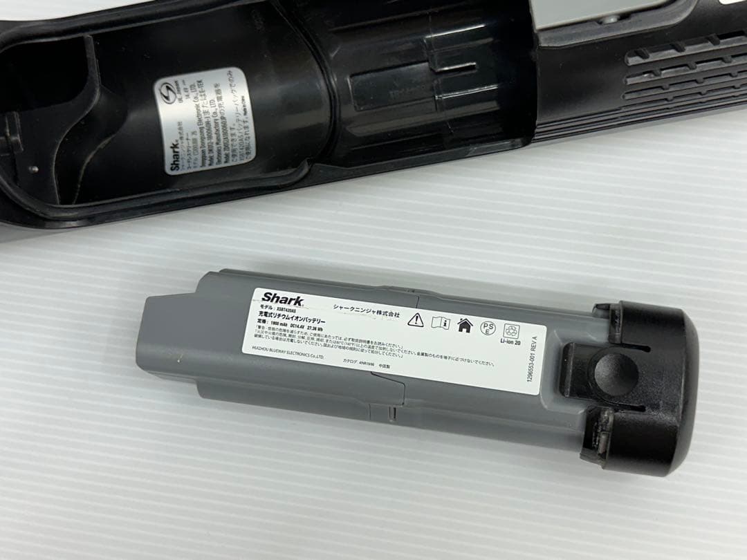 美品　希少色　サンド　動作保証品　シャーク　掃除機　本体　CS100JBR 中古