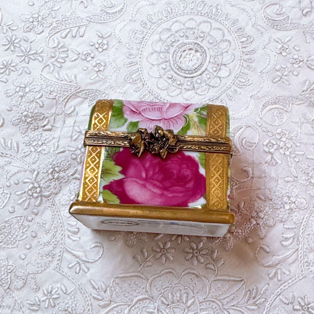 フランス製ピルケース ❤︎ リモージュ 薔薇 ピルボックス