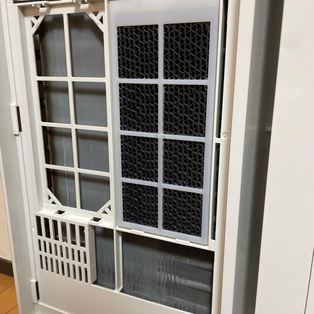 窓用エアコン コロナ CW-FA1622R