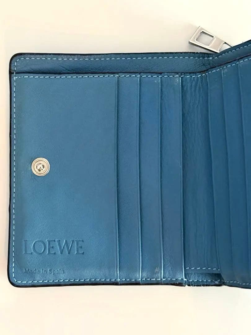ロエベ　二つ折り財布　ウォレット　SKYBLUE