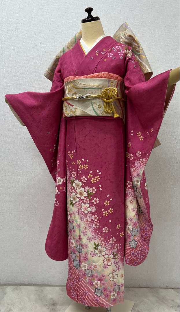 振り袖　フルセット　長襦袢付　金彩加工　刺繍入り　成人式　結婚式　777