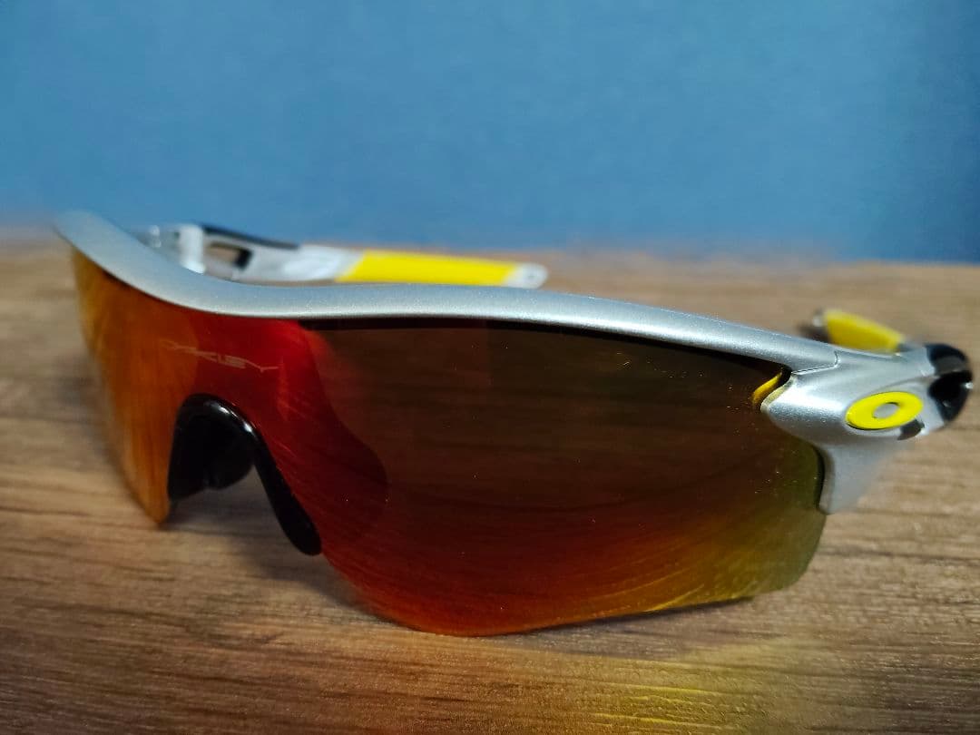 DANOAKLEY Radarlock タイガース球団コラボサングラス