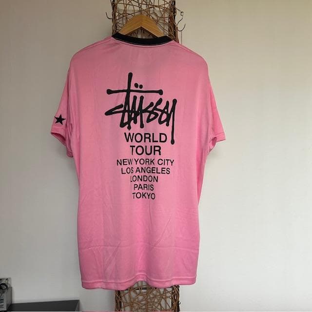 新品未使用stüssy ピンク 刺繍 Football TEE フットボールT