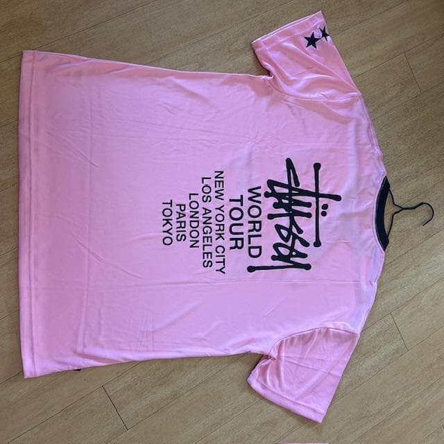 新品未使用stüssy ピンク 刺繍 Football TEE フットボールT