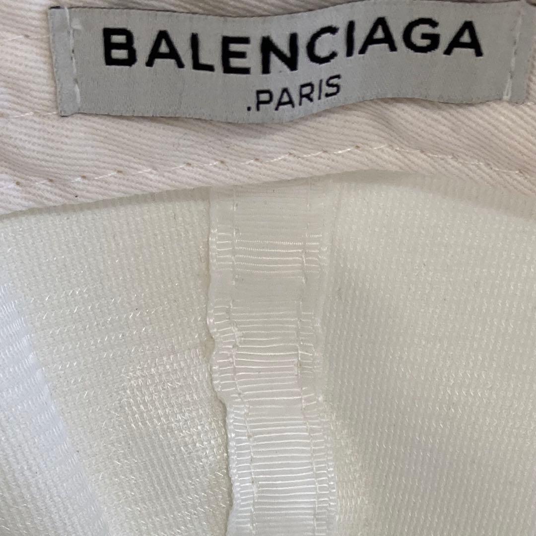 【BALENCIAGA】ベースボールキャップ ホワイト