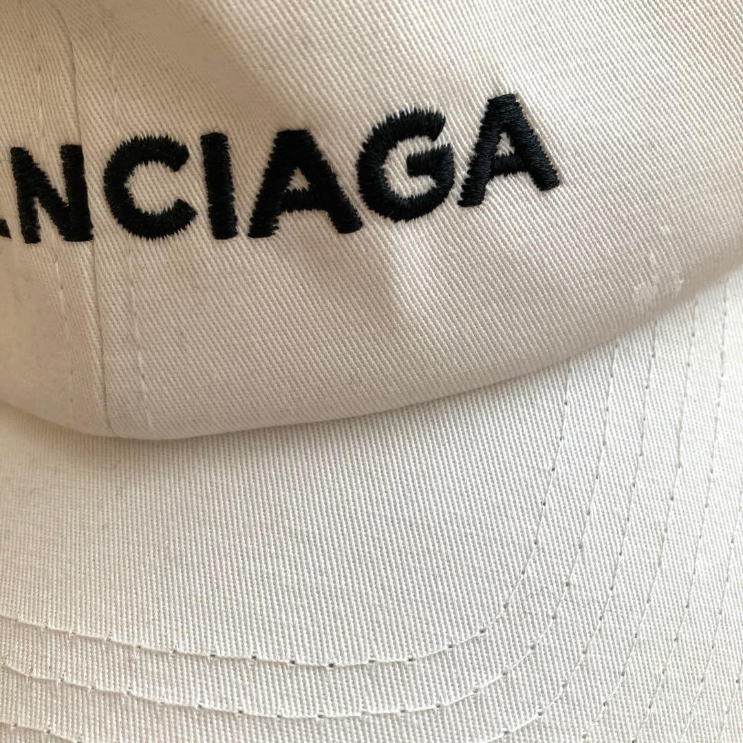 【BALENCIAGA】ベースボールキャップ ホワイト