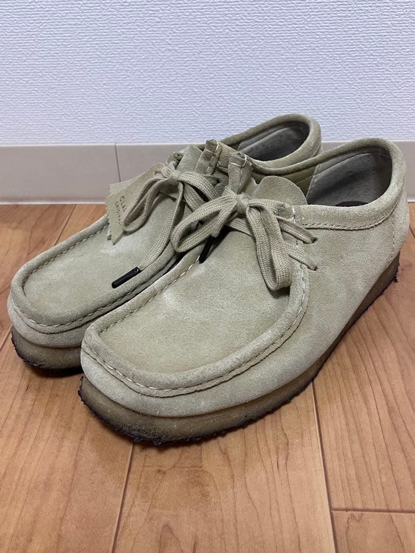 美品 Clarks クラークス ワラビー メープルスウェード 25.0cm
