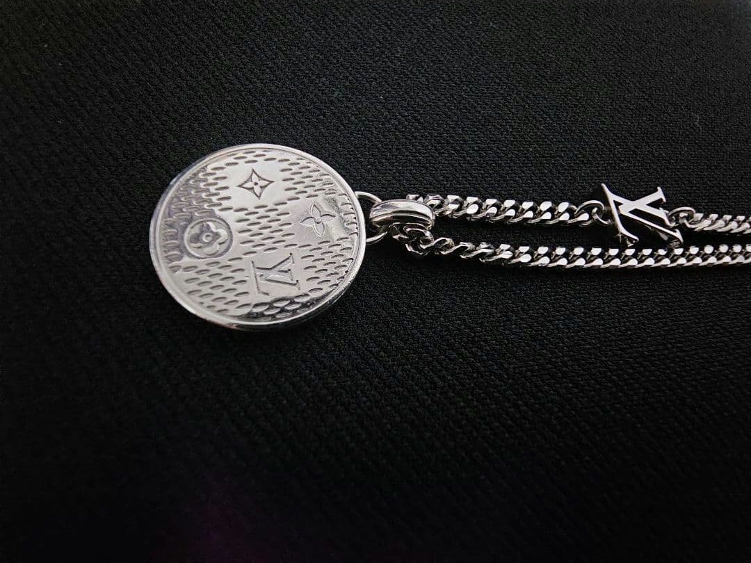 【美品】Louis Vuitton ペンダント・ダミエステープル