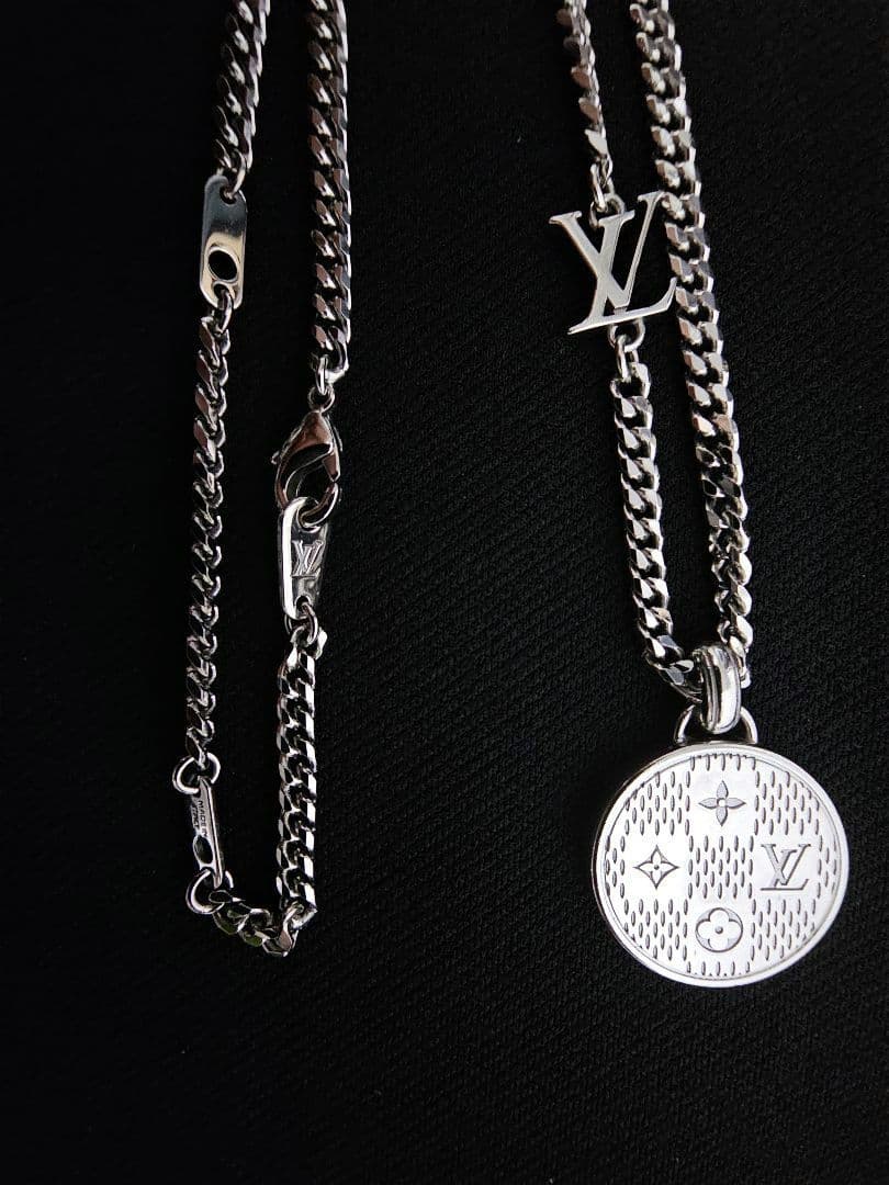 【美品】Louis Vuitton ペンダント・ダミエステープル