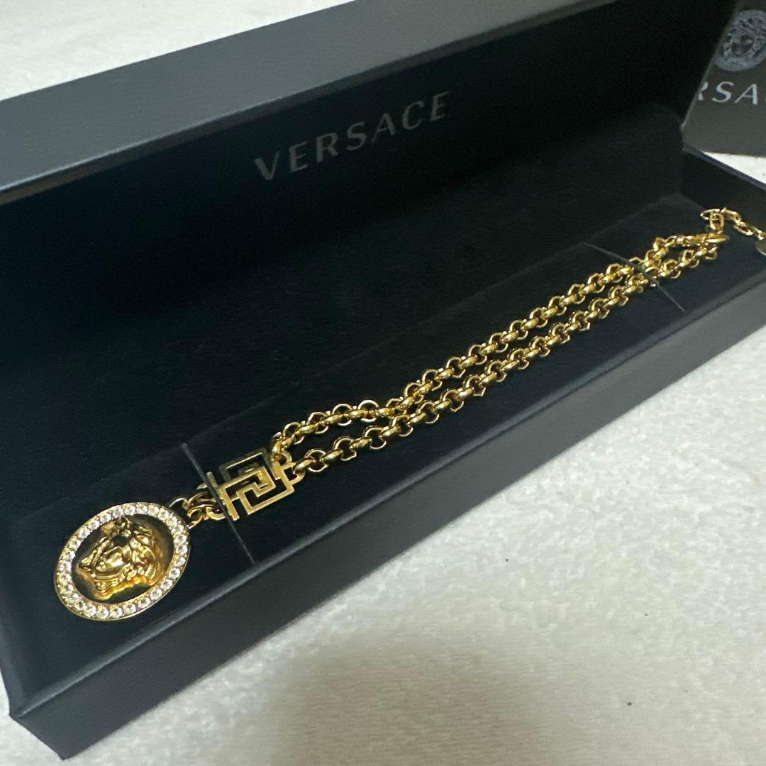 最終値下げ‼️VERSACE ゴールド メダリオン ネックレス