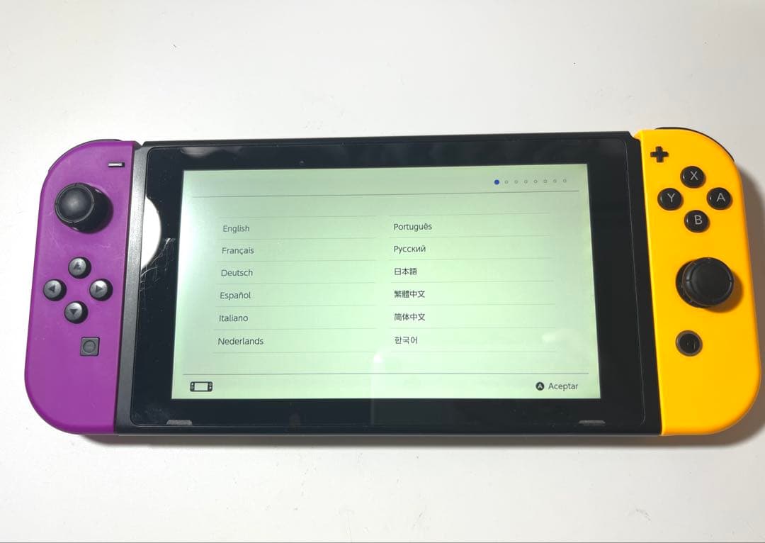 Nintendo Switch スイッチ本体 紫とオレンジジョイコン最短発送予定