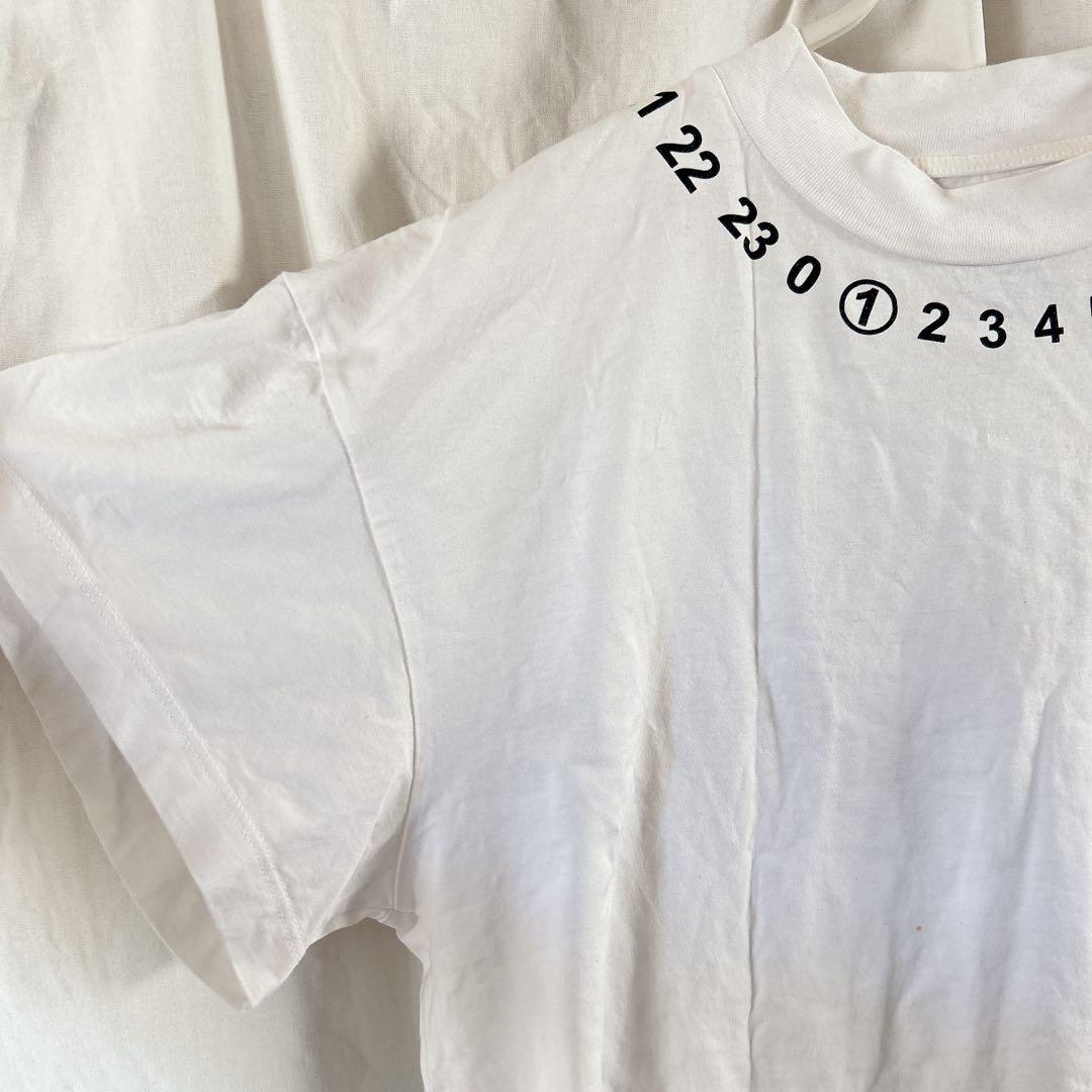 メゾンマルジェラ 半袖Tシャツ 数字プリント