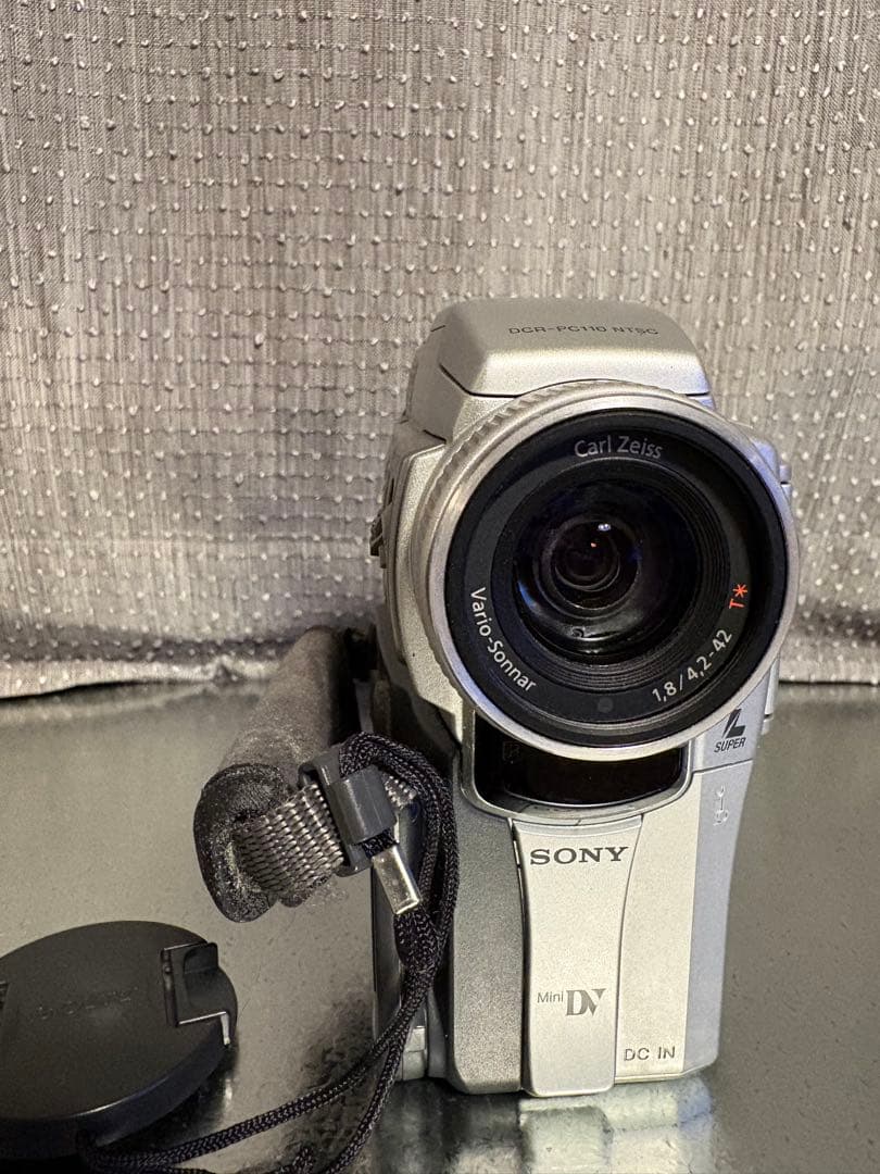 SONY DCR-PC110 ビデオカメラ