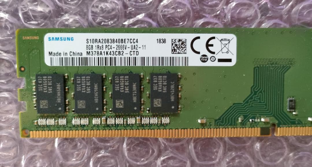 デスクトップ用 メモリー SAMSUNG DDR4 8GB x 2 枚 動作品