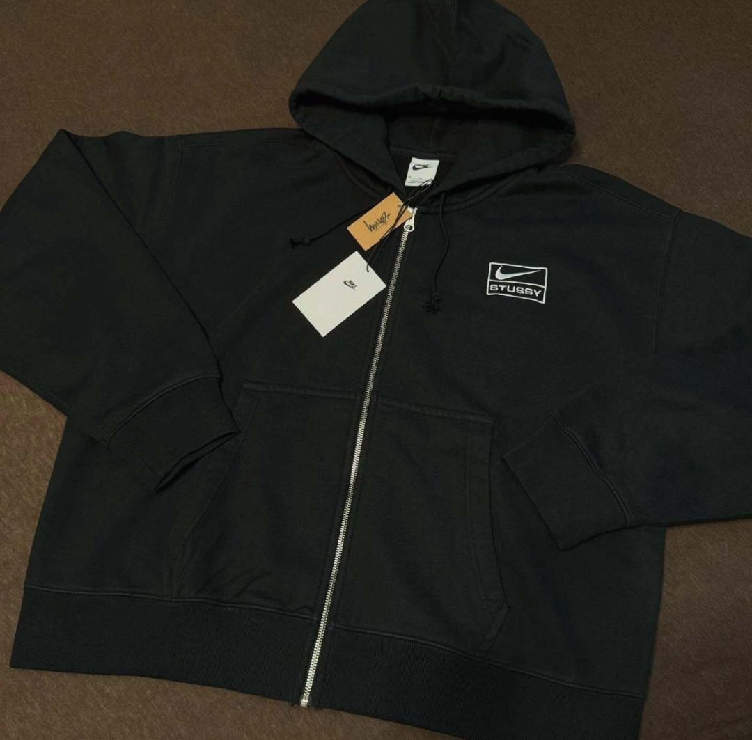 Stussy × Nike ブラック ジッ プアップパーカー