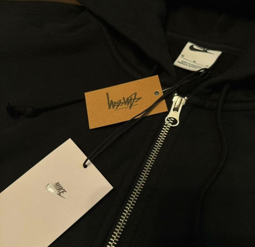 Stussy × Nike ブラック ジッ プアップパーカー
