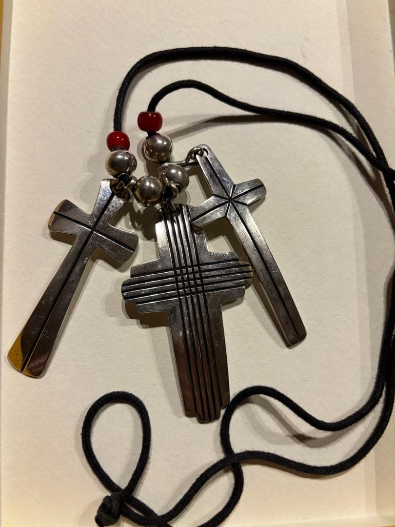 アクセサリー Cippy Crazy Horse / Triple Cross Pendant