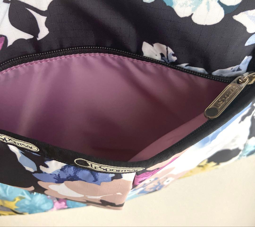 美品　LESPORTSAC レスポート　花柄ボストンバック　旅行　タブレット入れ
