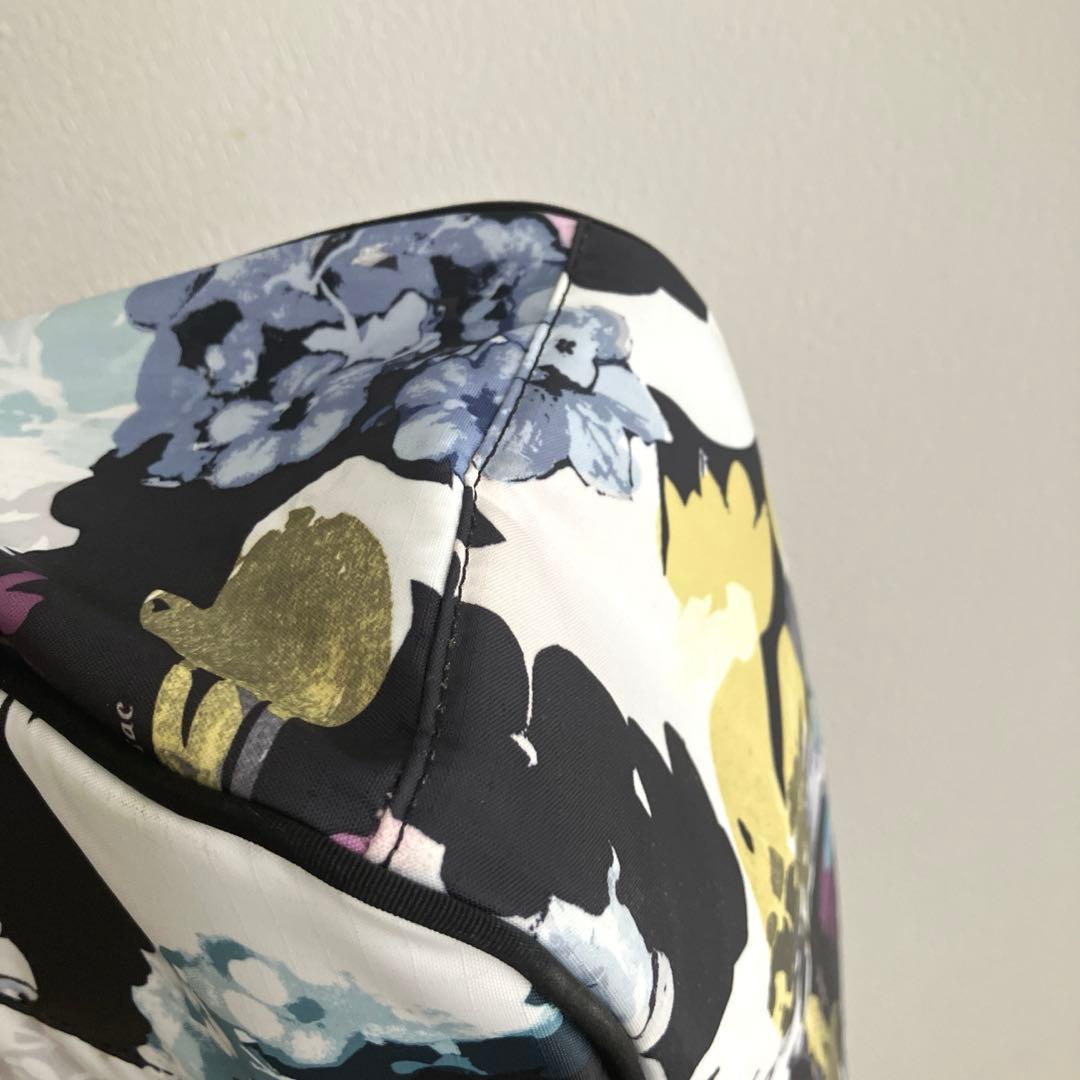美品　LESPORTSAC レスポート　花柄ボストンバック　旅行　タブレット入れ