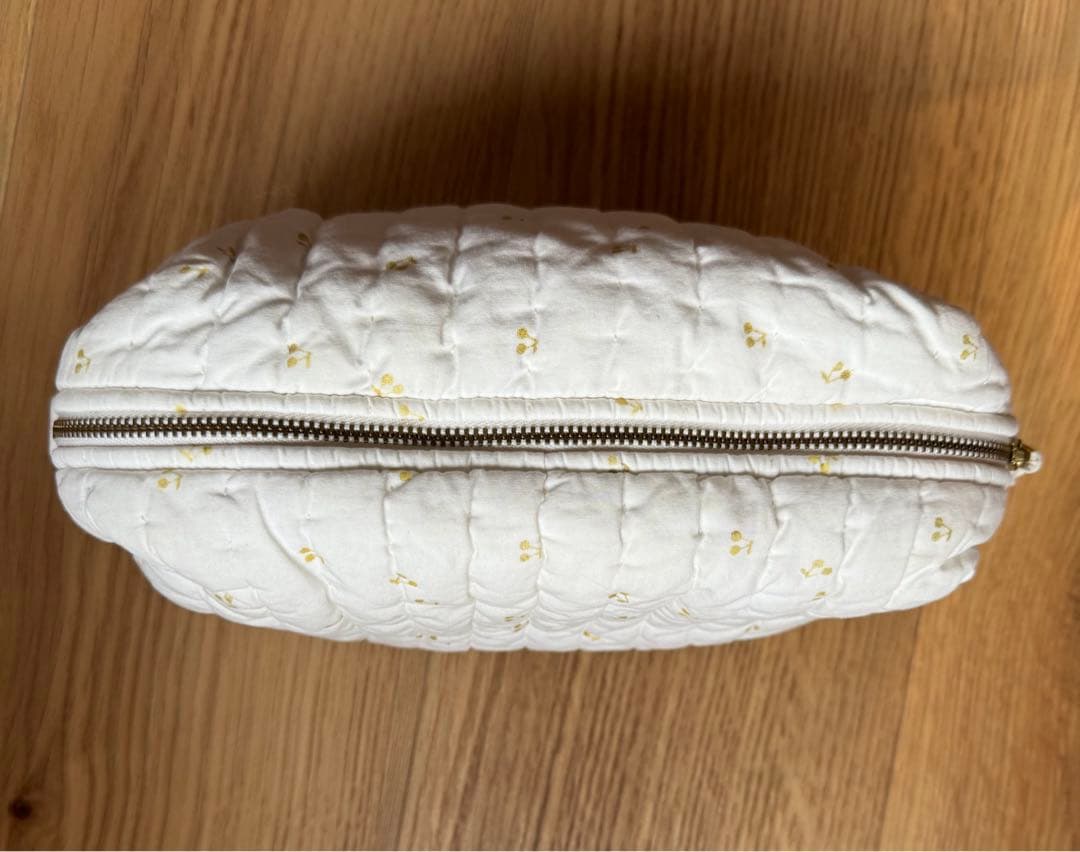 【美品】bonpoint ボンポワン キルト おむつ用 ポーチ